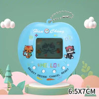 Llavero cliker azul en forma de corazón con pantalla pixelada y diseño de gato y panda kawaii
