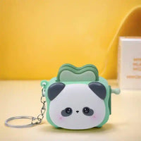 Llaveros SHX llavero diseño panda kawaii con detalles en verde y llavero metálico