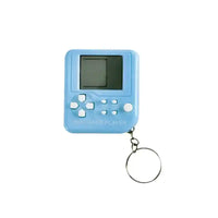 Llavero azul con mini consola retro de juegos portátil y botones blancos, diseño gamer compacto